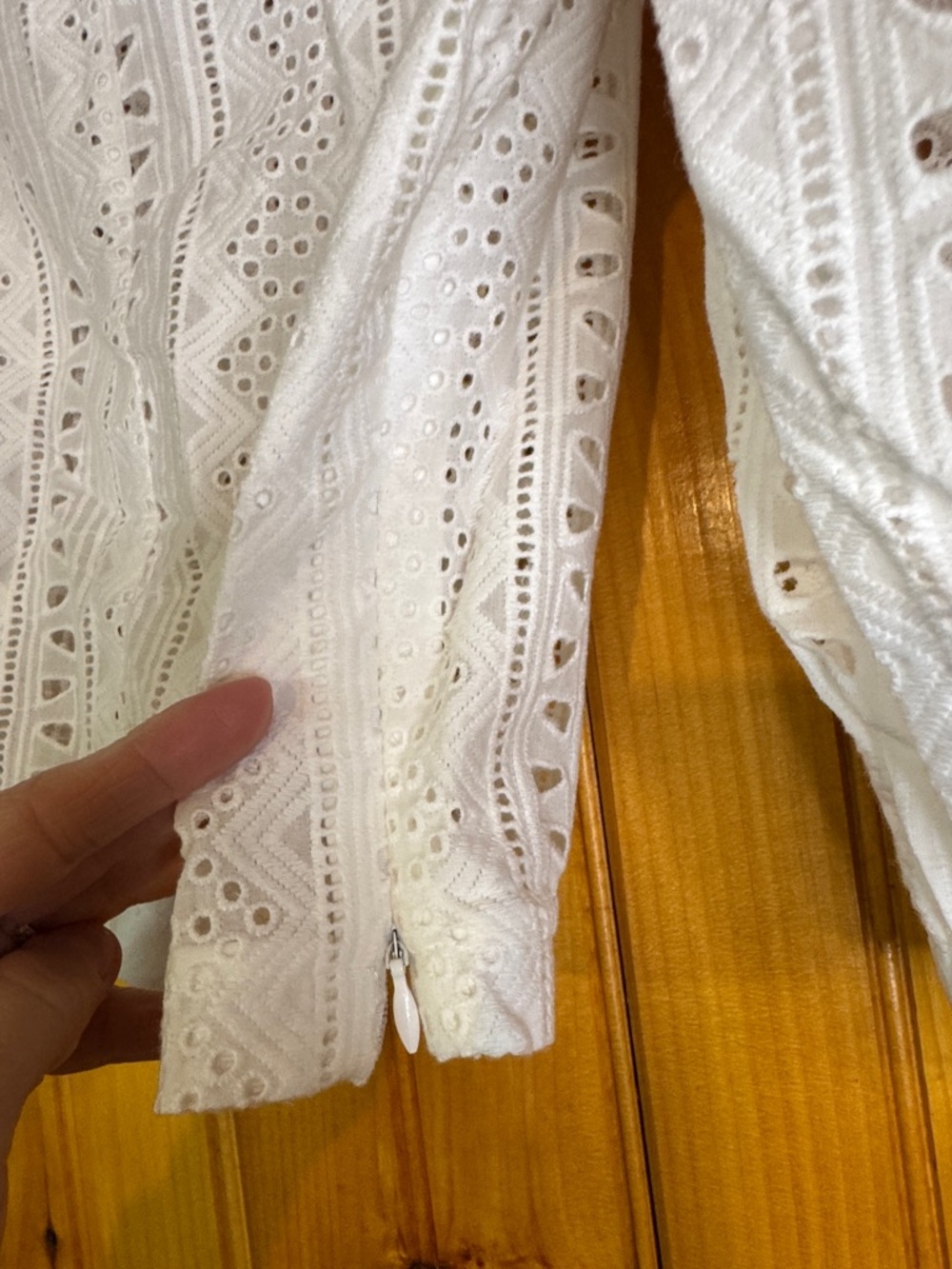 White Eyelet Lace Puff Sleeve Blouse - Picture 10 of 12